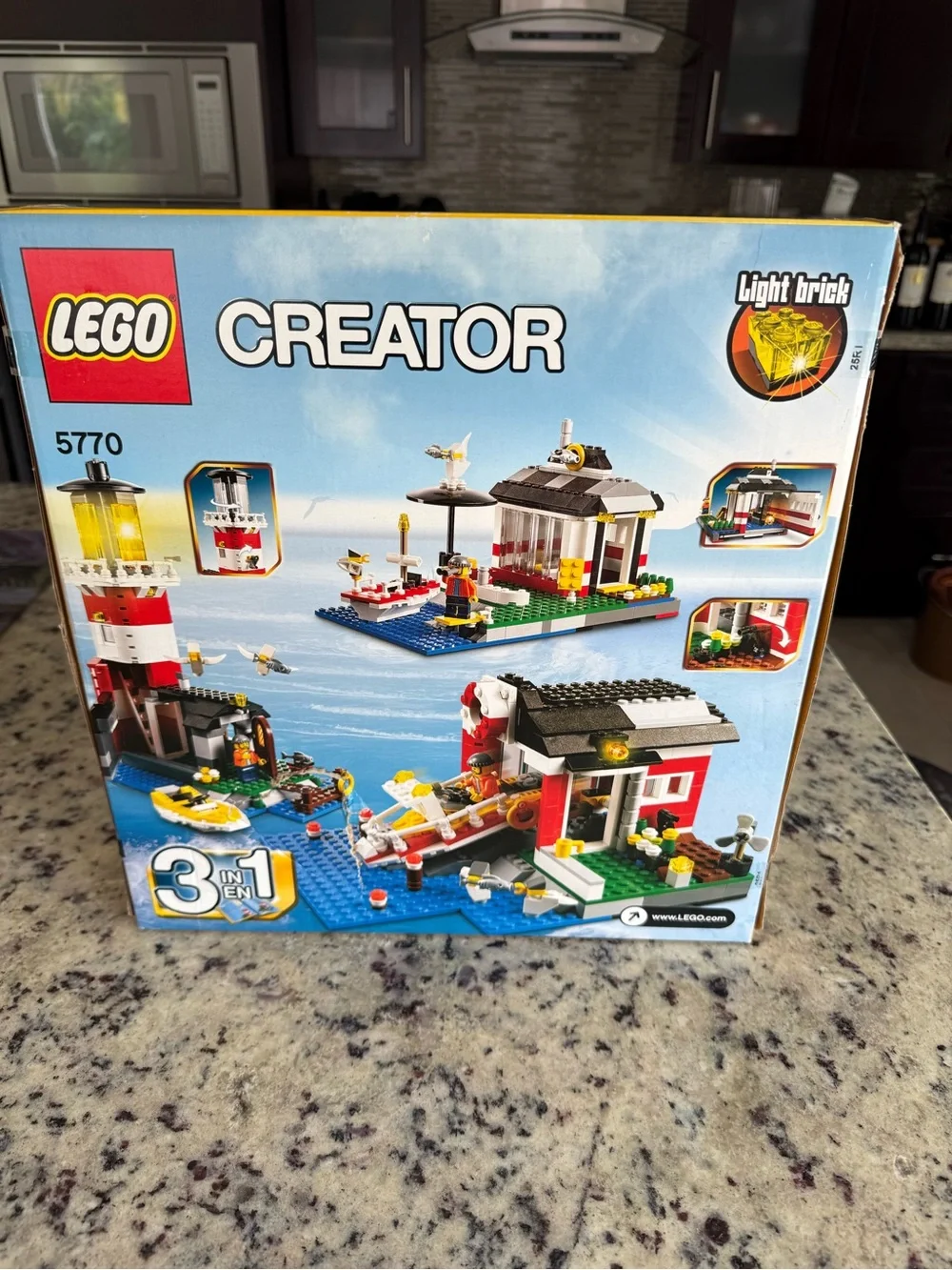 LEGO Creator: Lighthouse Island (5770) - 3-in-1 Set - NISB Flawed Box-See Pics